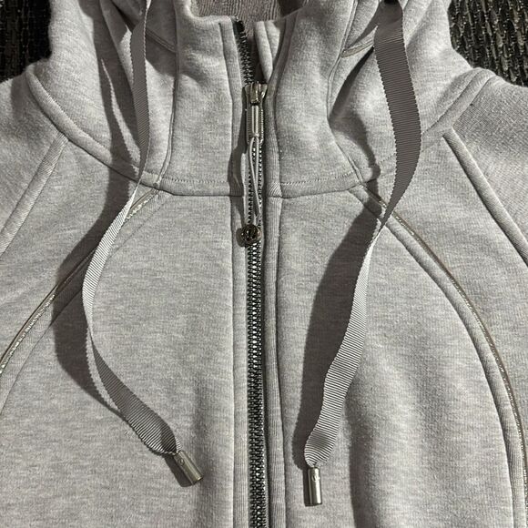 Lululemon Scuba Hoodie *Plush - Picture 3 of 11